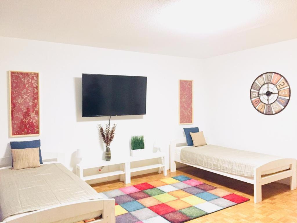 Hannovermesseapartment 2 Bedroom And A Balcony Appartement